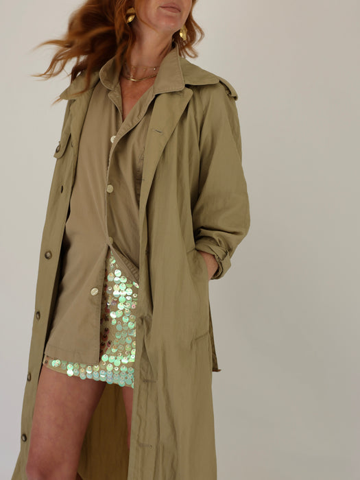 THE FLOWY TRENCH - TAN, SMALL